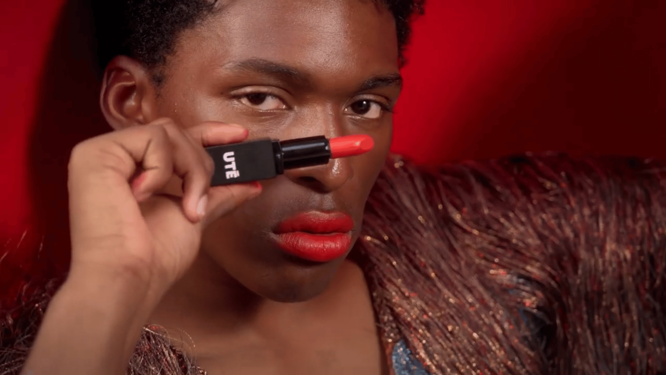 Ute model shooting advertisement by spaziale